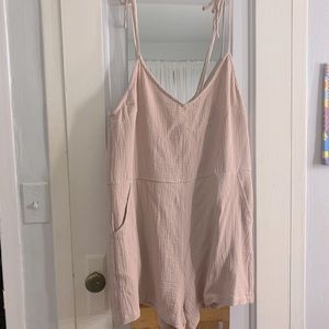 Blush pink romper ✨